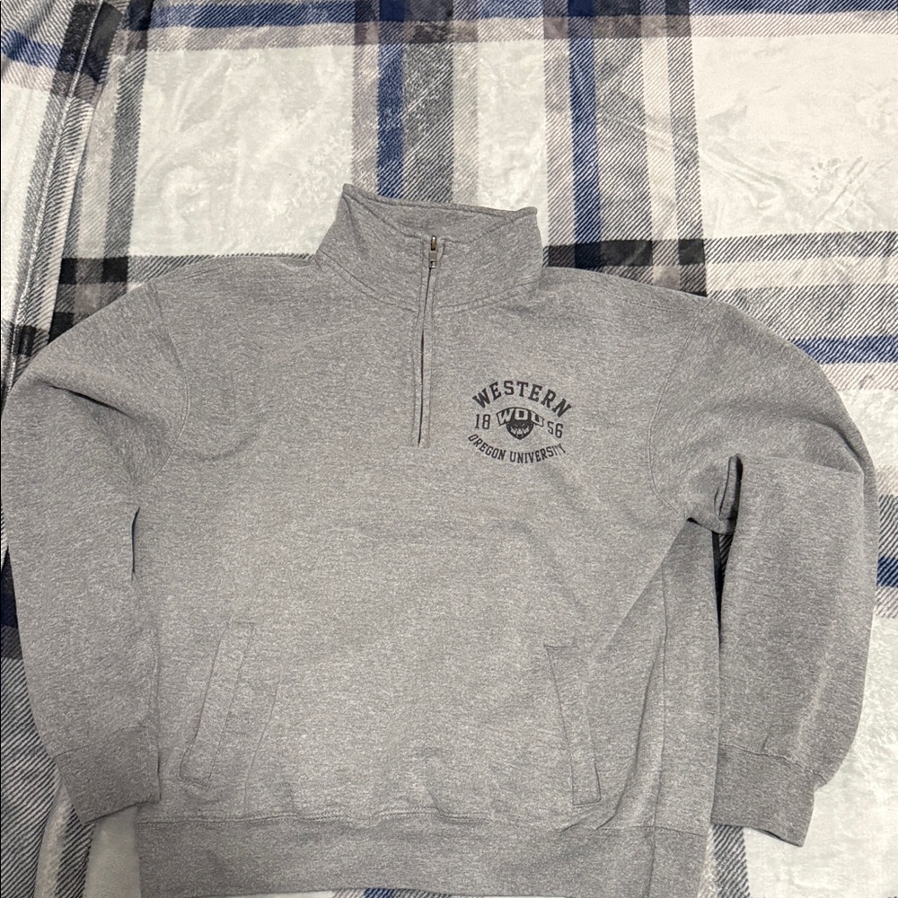 MV Sport Gray Western University Men's Zip Up  vintage sweater